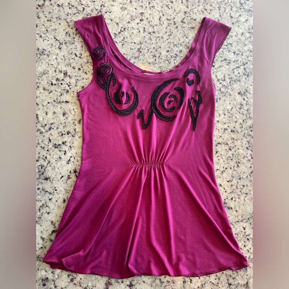 Women's rosette tunic Top in Pink with Black Embroidery size small